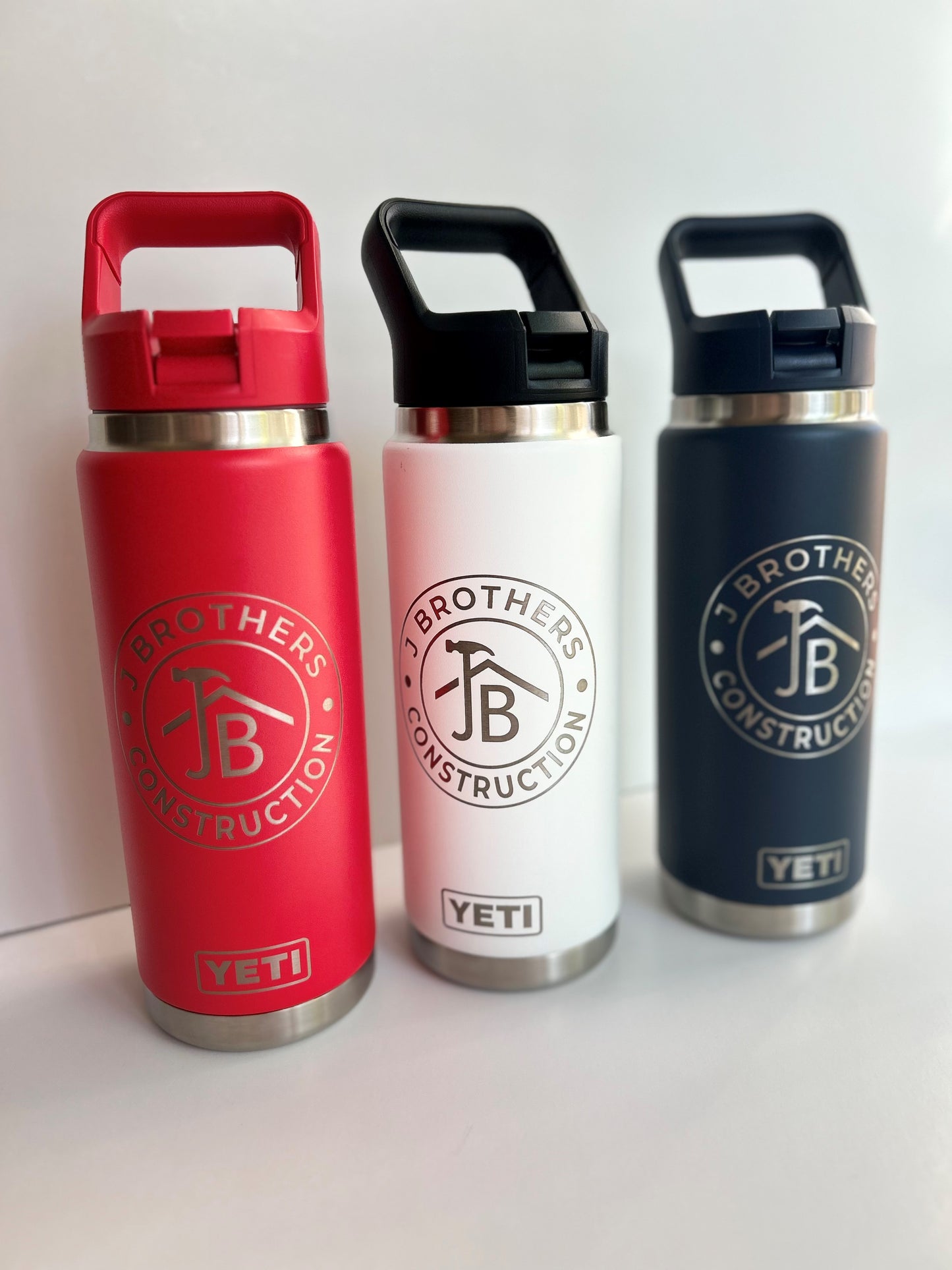 26 Oz Logo Yeti Tumbler
